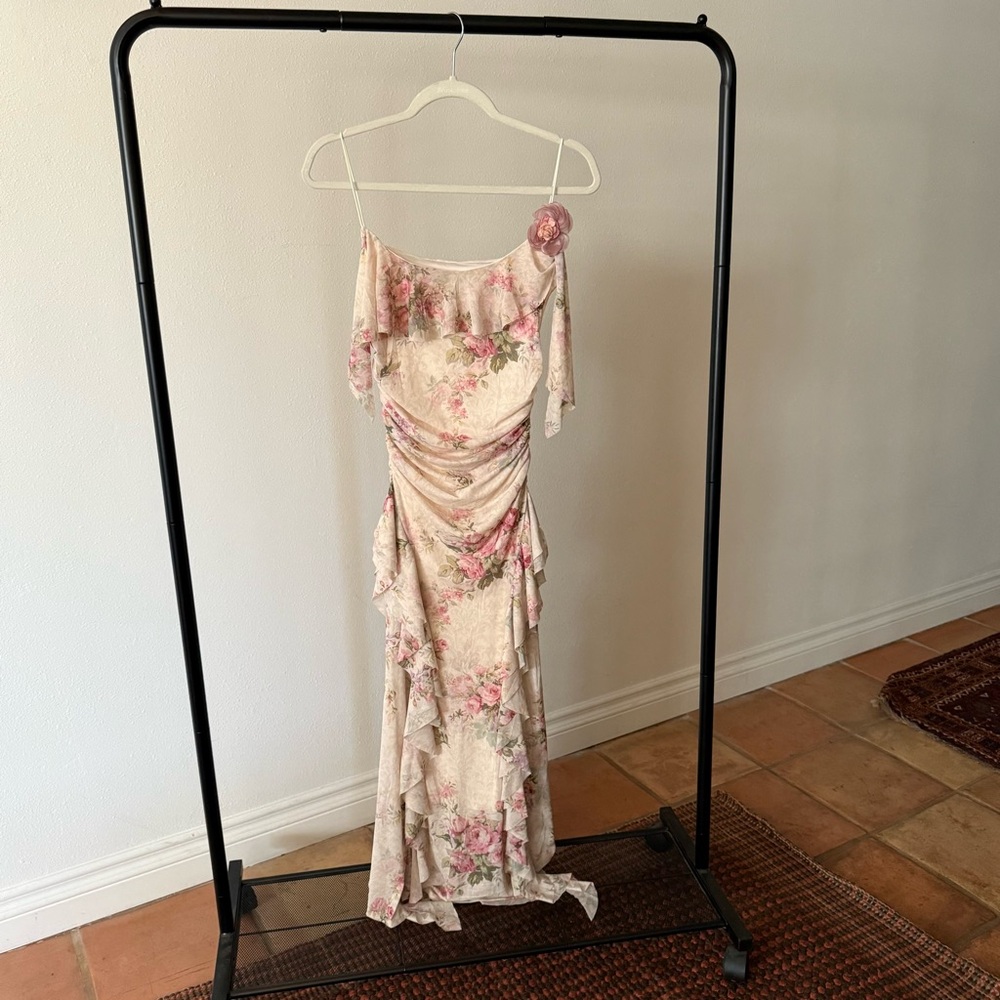 Lacemade "The Covenant of Bouquets"Dress